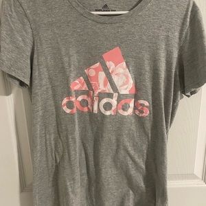 Adidas shirt size small